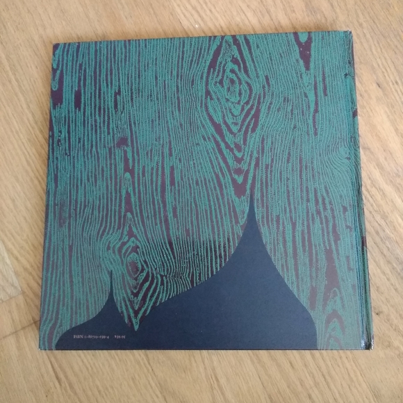 The saddest place on earth table book - Picture 6 of 6